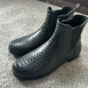 Hunter Chelsea Rain Boots
